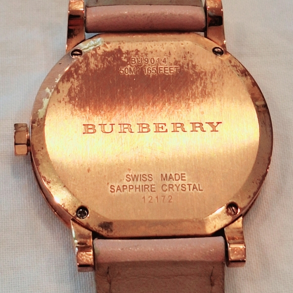 Burberry ladies watch with original boxes and dust bag - Picture 8 of 12